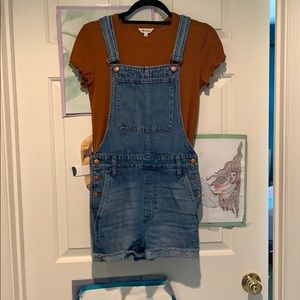 Overall shorts